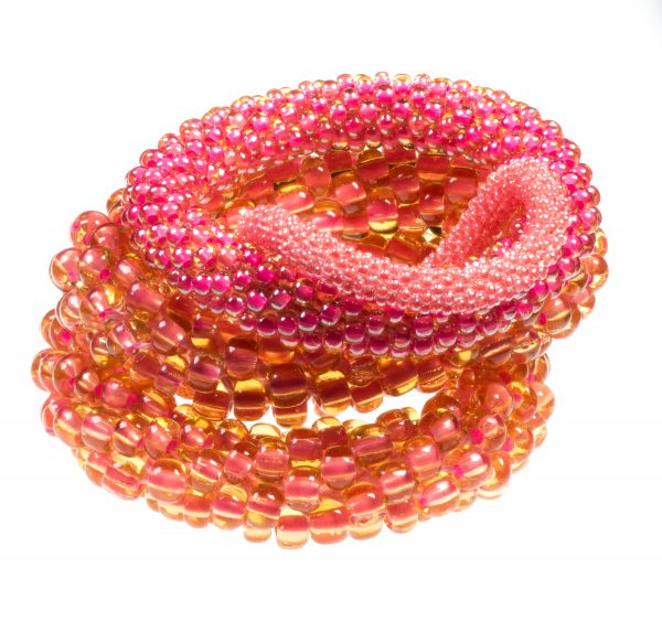 Kombination aus Blutorange & Pink in Gelb