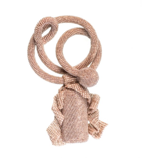 Aufwendiges Collier in mauve