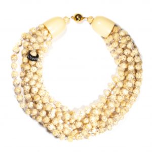 Mehrreihiges Collier aus Beinperlen mit facettierten Glasperlen
